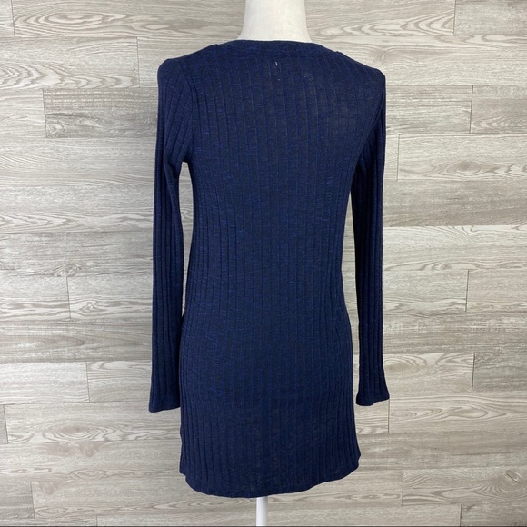 Anthropologie Deletta Navy Vneck Pull Over Sweater - Picture 5 of 7